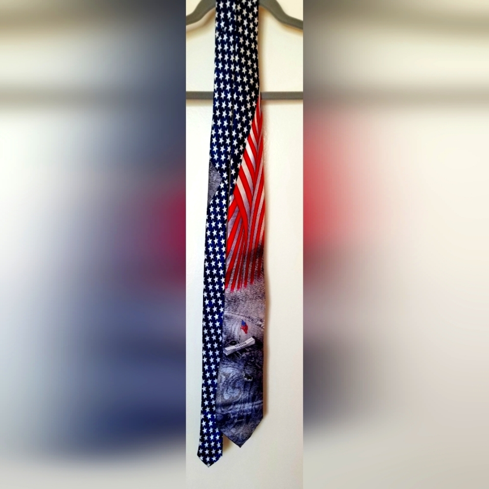Pearl Harbor Memorial Tie from Hawaii